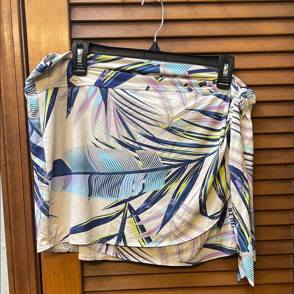 Calia swim skirt cover up size L